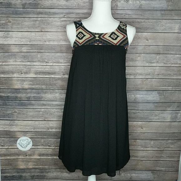 Doe & Rae Leonna Embroidered Dress Black Small - Picture 6 of 10